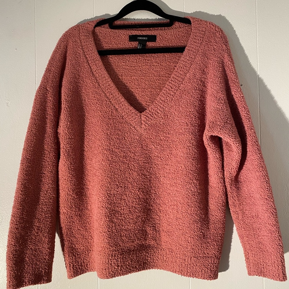 Fuzzy warm light pink pull over